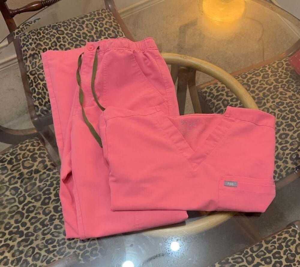 FIGS Technical Collection Scrub Set Pink Size M